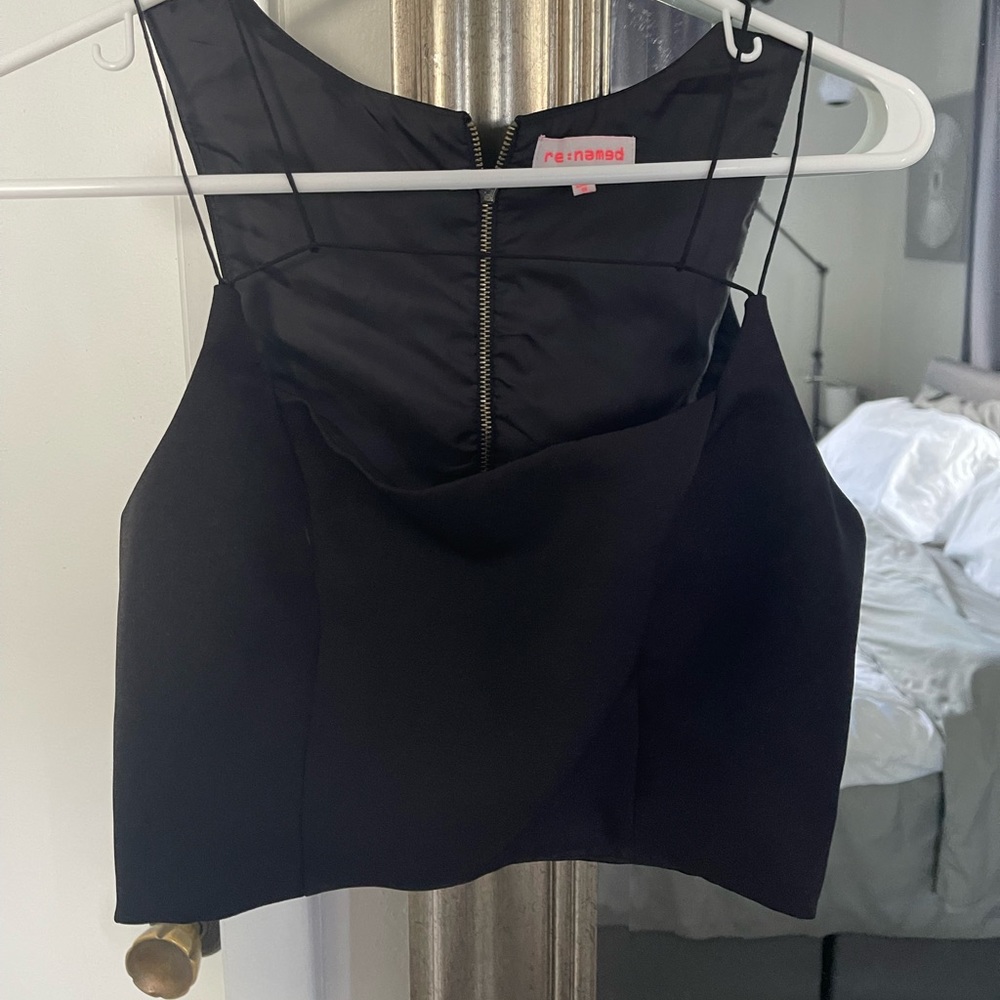 Black crop top